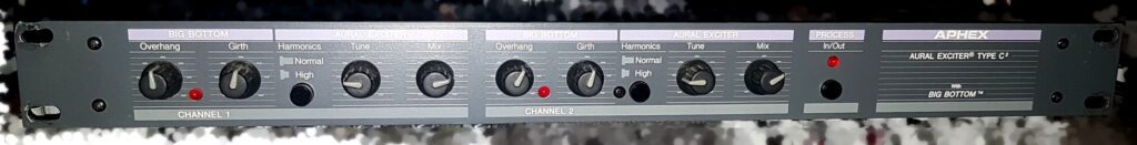 APHEX 104 AURAL EXCITER TYPE C² With BIG BOTTOM